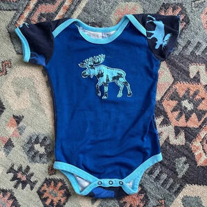 Little Blue House Blue Short Sleeve Moose Onesie Size 12-18 Months